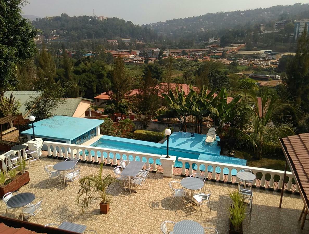 Hotel Restaurant Hellenique Appartements Kigali Exterior foto